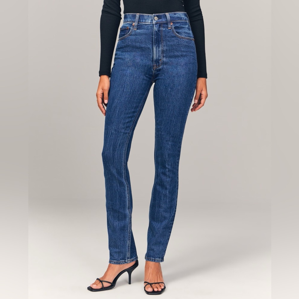 Abercrombie and Fitch Ultra HighRise 90 Slim Straight Jean size 30/ 10 Long Tall